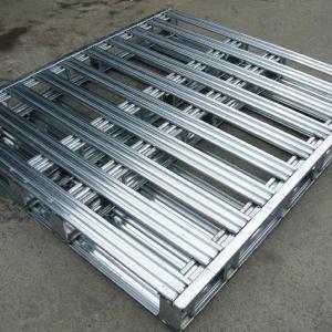  2 - Way / 4 - Way Stackable Pallet Racks  , Foldable Stacking Storage Shelves  Galvanized Steel Manufactures