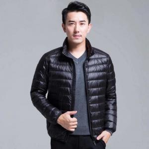  Blank Hooded Warm Down Jacket Casual Lightweight Winter Men Jackets Manufactures