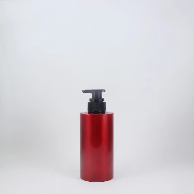 Customizable Plastic Shampoo Pump Bottle 300ml 750ml PET Red Round Flat Shoulder Wash