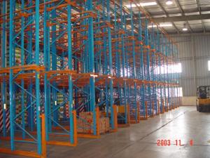  Industrial Cold Food Drive In Pallet Racking 800 - 2500kgs / Pallet Weight Capacity Manufactures