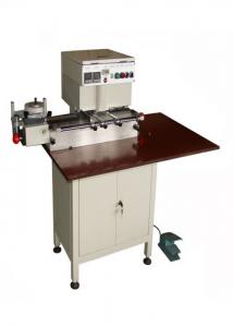  Semi Automatic Index Tab Cutting Machine Working Speed 2400-3000 Times / Hour Manufactures