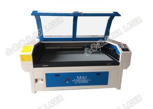 China Double Head Ccd Laser Cutting Machine  Printed Apparel Trademark Jhx - 10080 II on sale