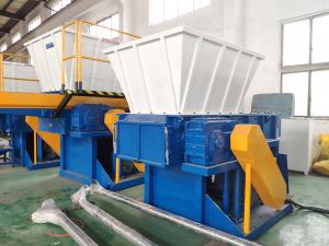  Less Vibration Plastic Shredder With Double / Single Axis Compact Structure Manufactures