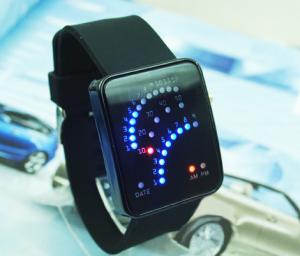 China Hot selling Silicone LED Watch on sale