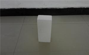  White Lightweight Refractory Fire Bricks Mullite Material With Good Thermal Storage Manufactures