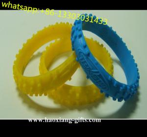 China Printing logo TIE DYE colors adjustable personalized silicone bracelets on sale