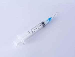 China FDA510K Sterile Disposable Syringe With Needle Medical Use 2.5ml 5ml on sale