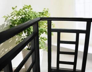 China Aluminum Stair Railing For Stairs , Powder Coating / Anodizing Aluminium Exterior Hand Railings on sale