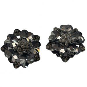  40L Fancy Metal Shank Buttons 2.3g With Faux Crystal Use Plastic Flower Buttons Manufactures