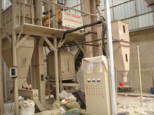 China 1.5th Cattle Feed Pellet Production Line Automatic Poultry Feed Machine on sale
