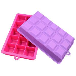 China Flexible Odorless Silicone Ice Tray , BPA Free Whiskey Ice Cube Mould on sale