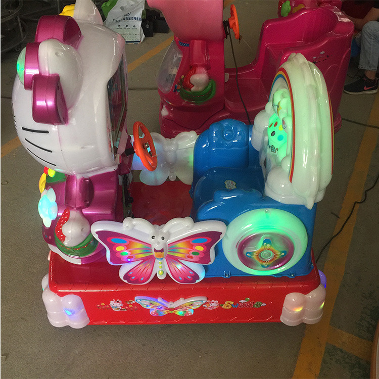 Hello Kitty Cat Shape Kiddie Ride Machines / Kids Amusement Rides