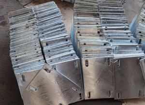  Customize Precast Concrete Girder Beam Bridge Carbon Steel Embeded Plates Manufactures