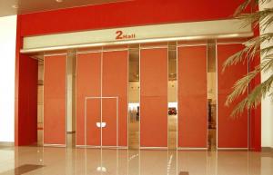  Wooden Surface Operable Soundproof Partition Wall for Exhibition Centre Manufactures