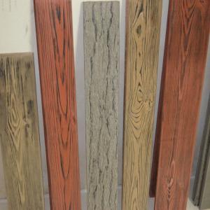  Scratch-resistant wood grain outdoor decking board Manufactures